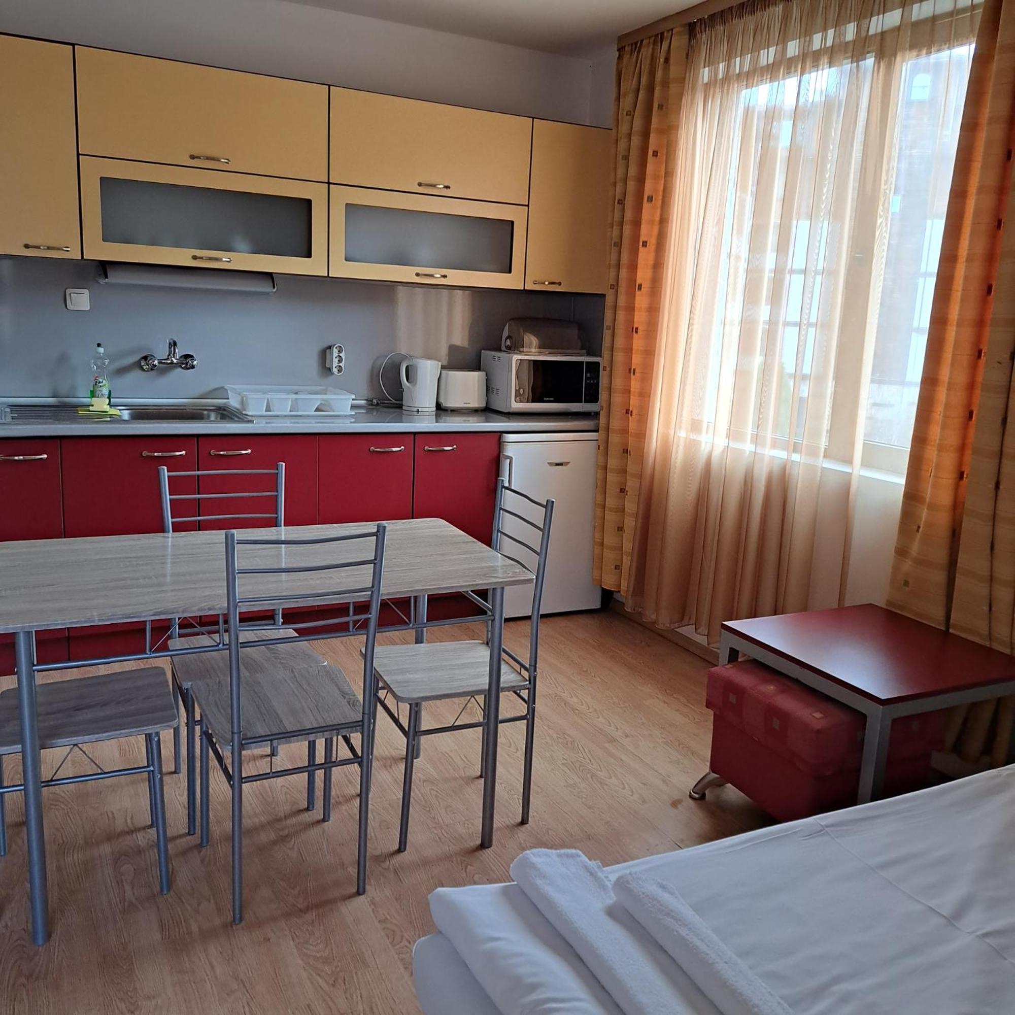 Todorini Kuli Apartments 반스코 객실 사진
