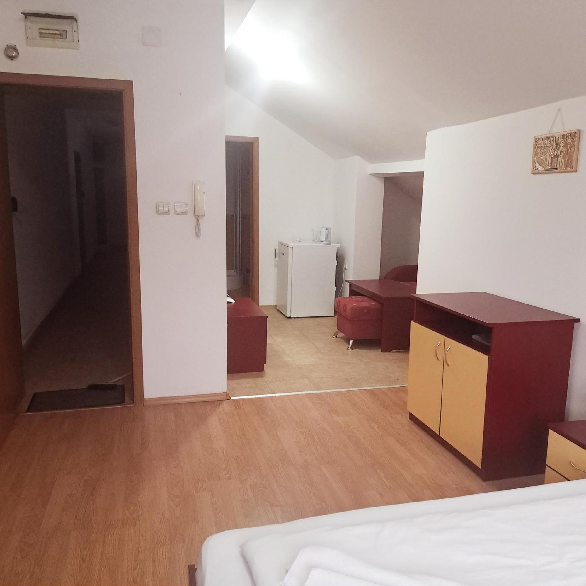 Todorini Kuli Apartments 반스코 객실 사진